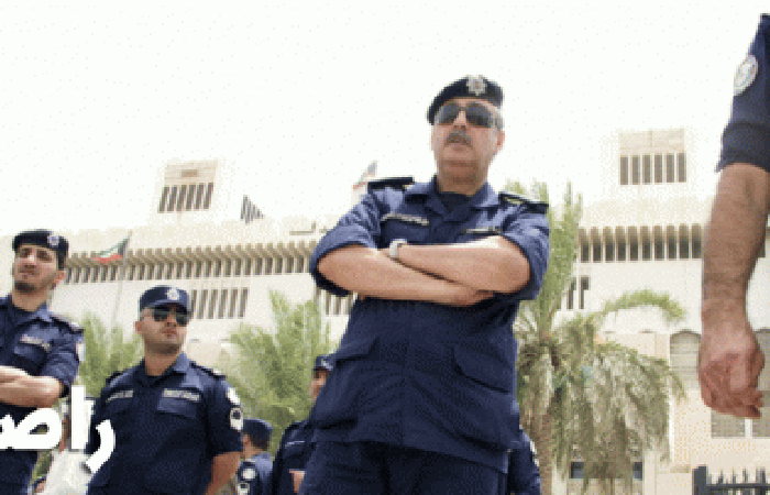 قوات الأمن الكويتية تعتدي على المصريين العالقين بعد إضرابهم عن الإفطار